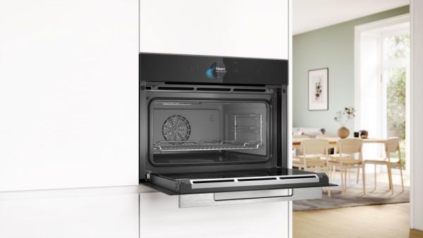 Bosch CSG7584B1 Compact Oven with Steam Function