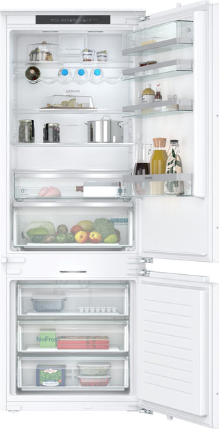 Siemens KB96NADD1 Integrated 70cm Wide Frost Free Fridge Freezer