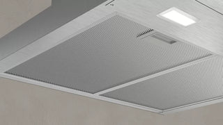 Neff D62BBC0N0B 60cm Chimney Hood Box Design