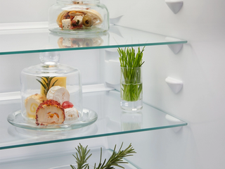 AEG NSC6L18ZES Integrated 70/30 Fridge Freezer